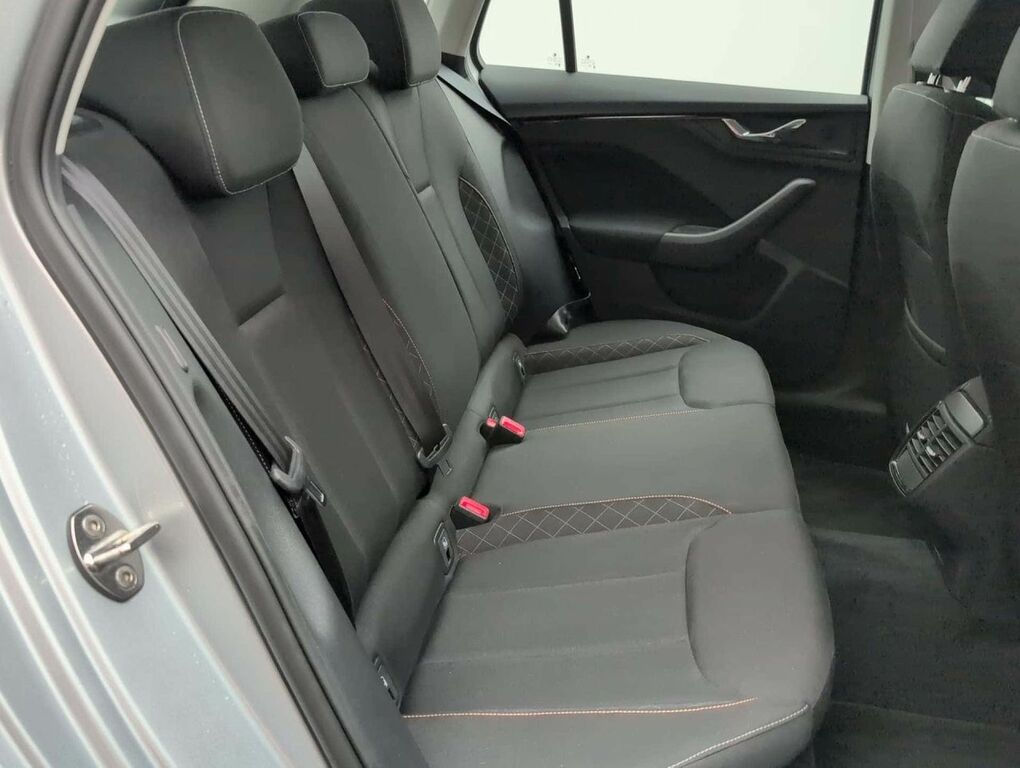 Skoda Kamiq 1.5 Tsi Se L Dsg Red #25
