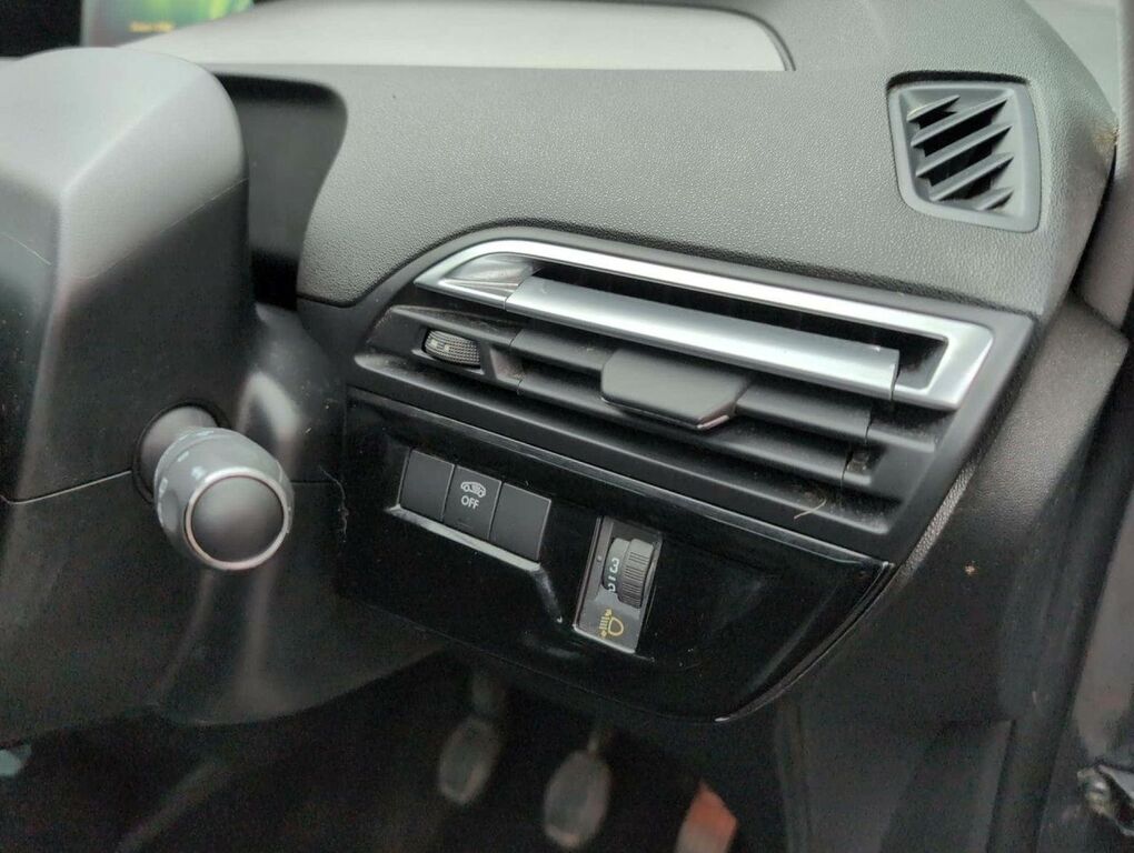 Citroen Grand C4 Picasso Vtr Red #21