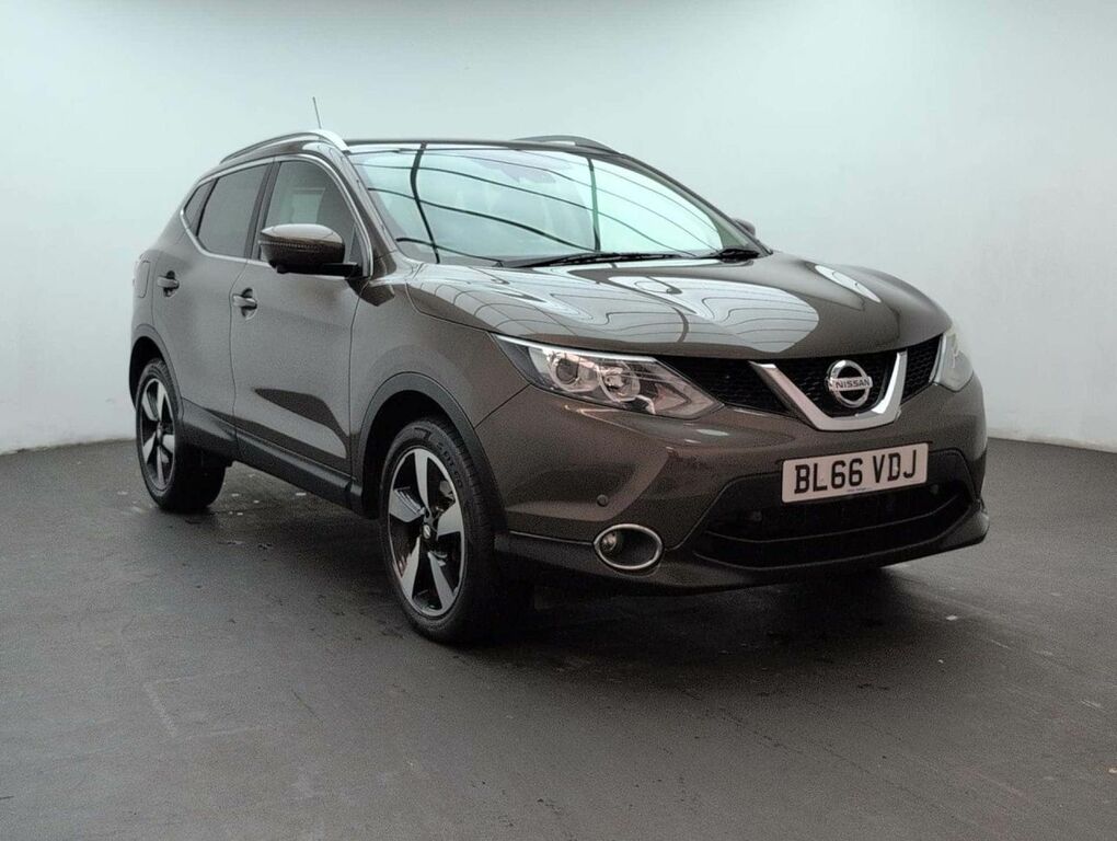 Nissan Qashqai 1.2 Qashqai N-connecta Dig-t Brown #2