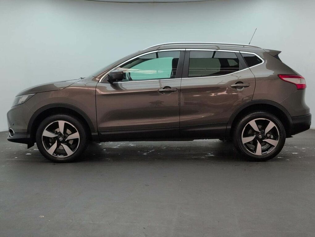 Nissan Qashqai 1.2 Qashqai N-connecta Dig-t Brown #5