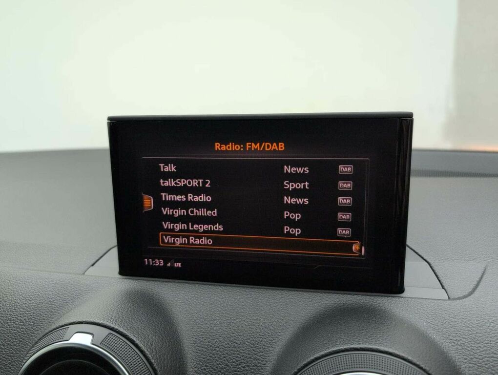 Audi Q2 Audi Q2 1.6 Tdi 115 S Line 2Wd Comfort And Sou Grey #14