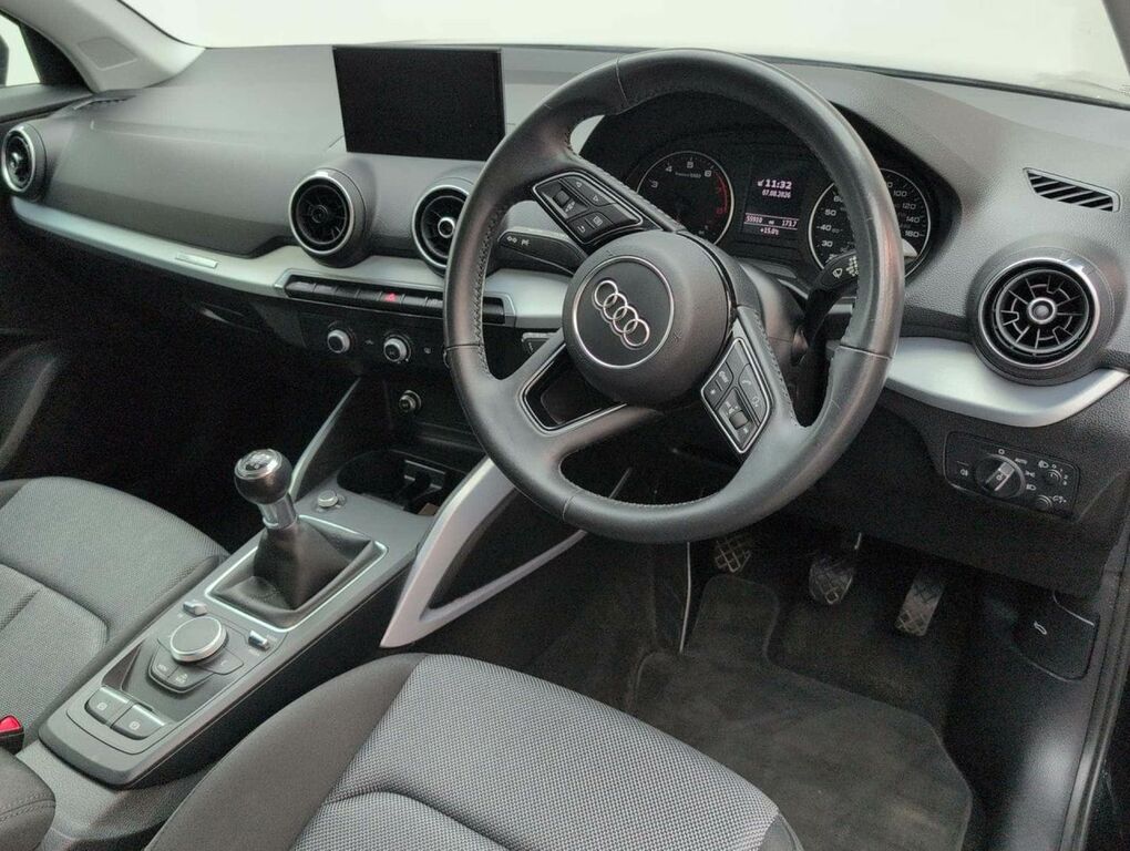 Audi Q2 Audi Q2 1.6 Tdi 115 S Line 2Wd Comfort And Sou Grey #11