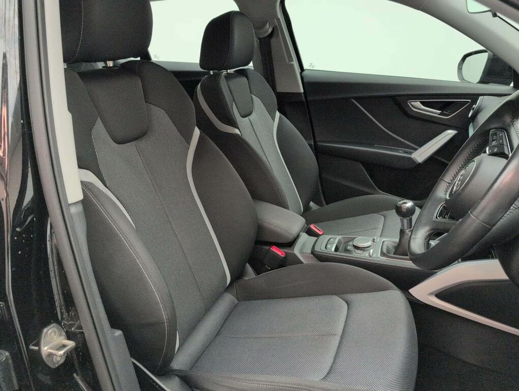Audi Q2 Audi Q2 1.6 Tdi 115 S Line 2Wd Comfort And Sou Grey #12