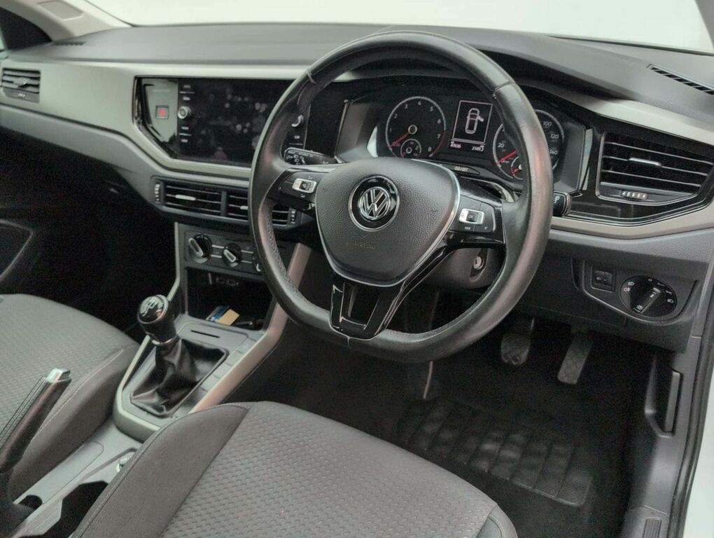 Volkswagen Polo Polo Beats Tsi Black #11
