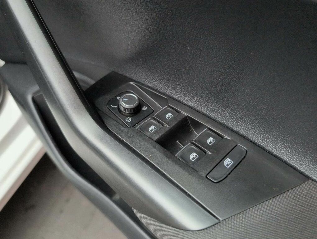 Volkswagen Polo Polo Beats Tsi Black #21