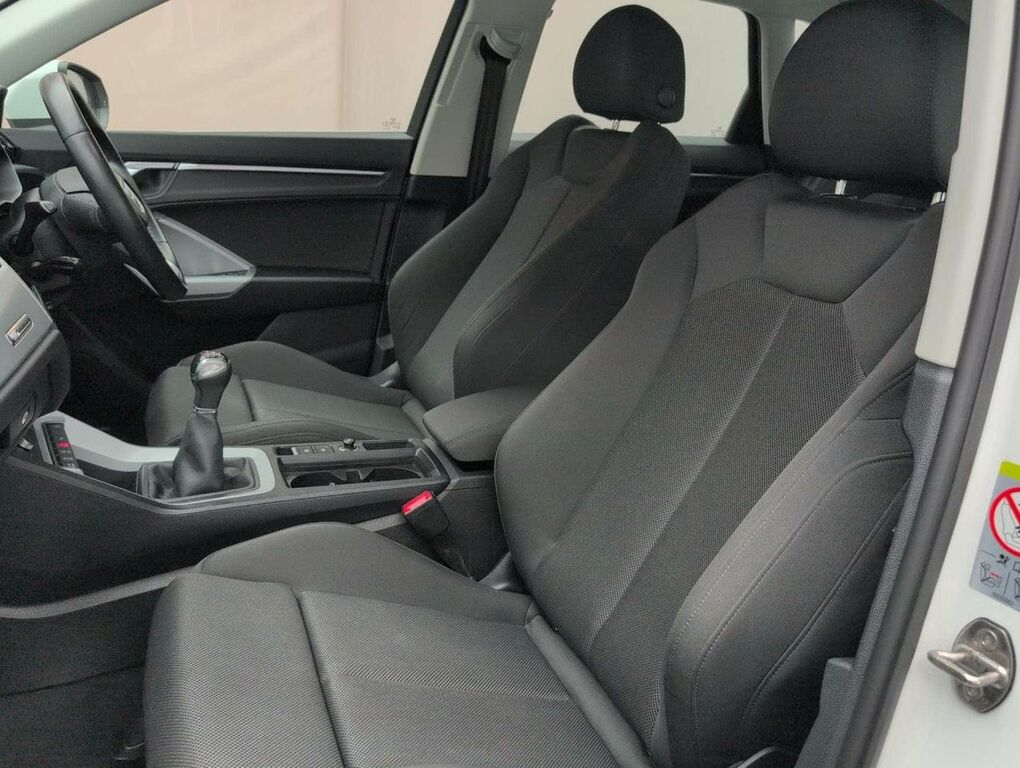 Audi Q3 45 Tfsi 245 Quattro Vorsprung S Tronic White #32