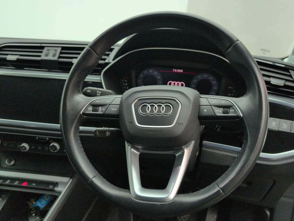 Audi Q3 45 Tfsi 245 Quattro Vorsprung S Tronic White #24