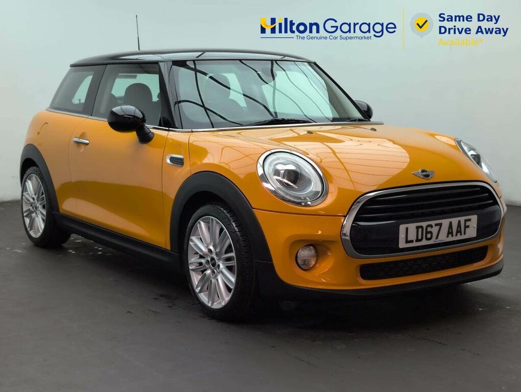 Mini Hatch 1.5 Cooper Orange