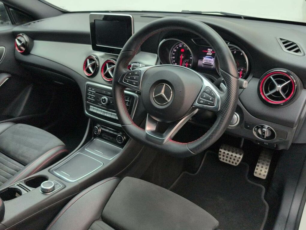 Mercedes-Benz CLA Class 2.1 Cla220d Amg Line Shooting Brake 7G-dct Euro 6 Black #11