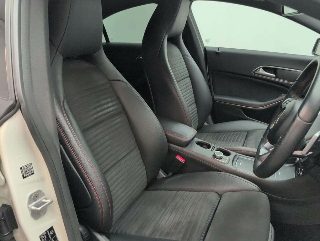 Mercedes-Benz CLA Class 2.1 Cla220d Amg Line Shooting Brake 7G-dct Euro 6 Black #12