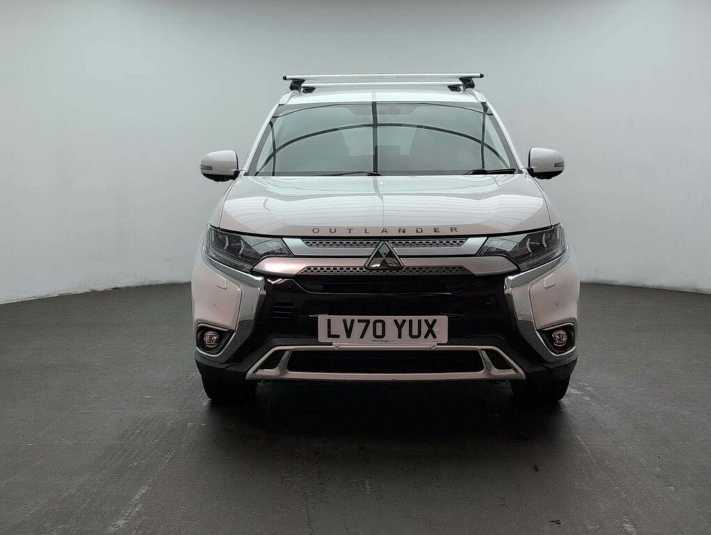 Mitsubishi Outlander 2.0 Outlander Exceed Cvt 4Wd White #3