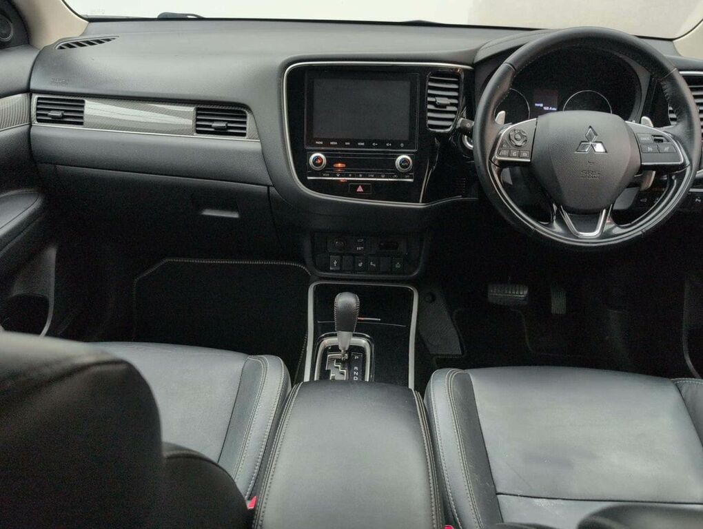 Mitsubishi Outlander 2.0 Mivec Exceed Suv Cvt 4Wd Euro 6 S Red #26