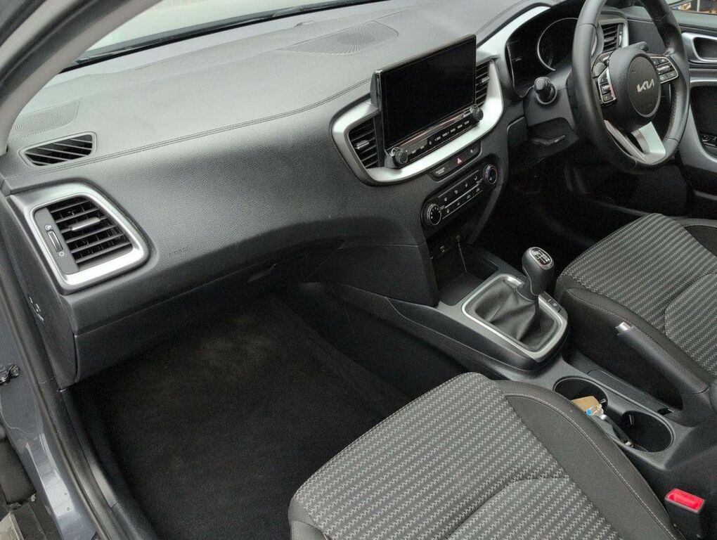Kia Xceed 1.5 T-gdi 3 Suv Euro 6 Ss 15 Blue #32
