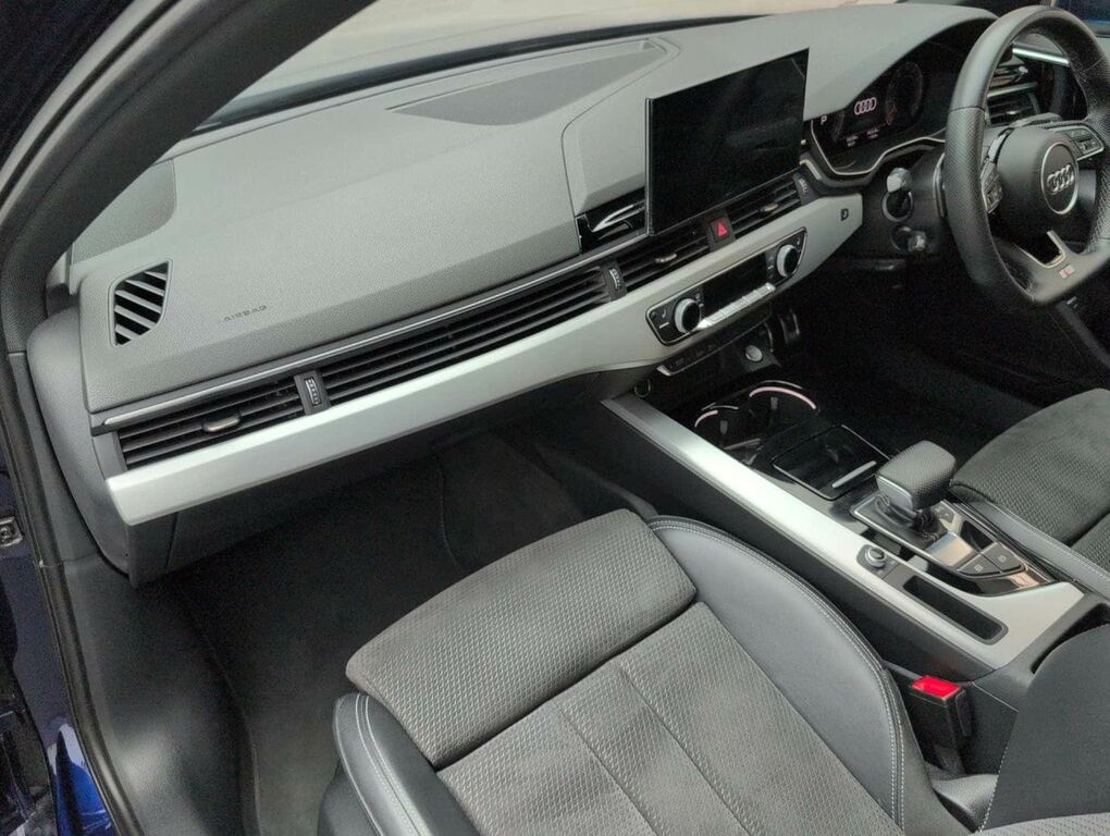 Audi A4 2.0 Tfsi 35 S Line Saloon S Tronic Euro Black #32