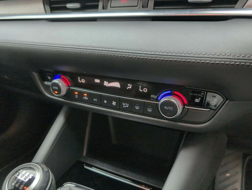 Mazda 6 2.0 Skyactiv-g Sport Tourer Euro Red #17