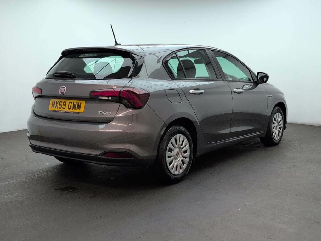Fiat Tipo 1.4 T-jet Easy Plus Estate Euro Red #8