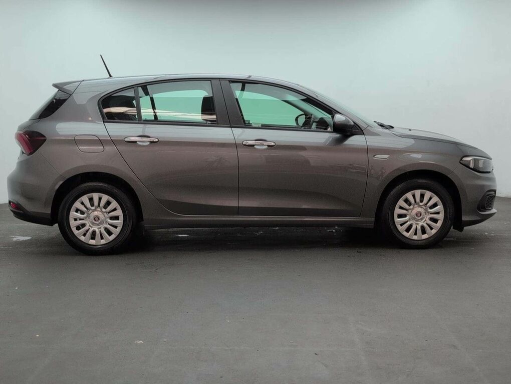Fiat Tipo 1.4 T-jet Easy Plus Estate Euro Red #9