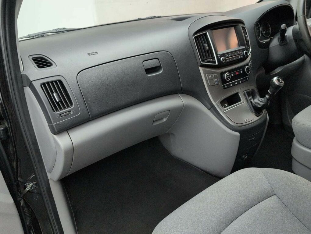 Hyundai I800 2.5 Crdi Se Mpv Euro 6 170 Ps Silver #29
