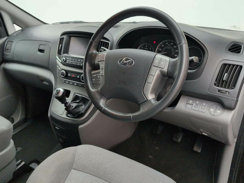 Hyundai I800 2.5 Crdi Se Mpv Euro 6 170 Ps Silver #11