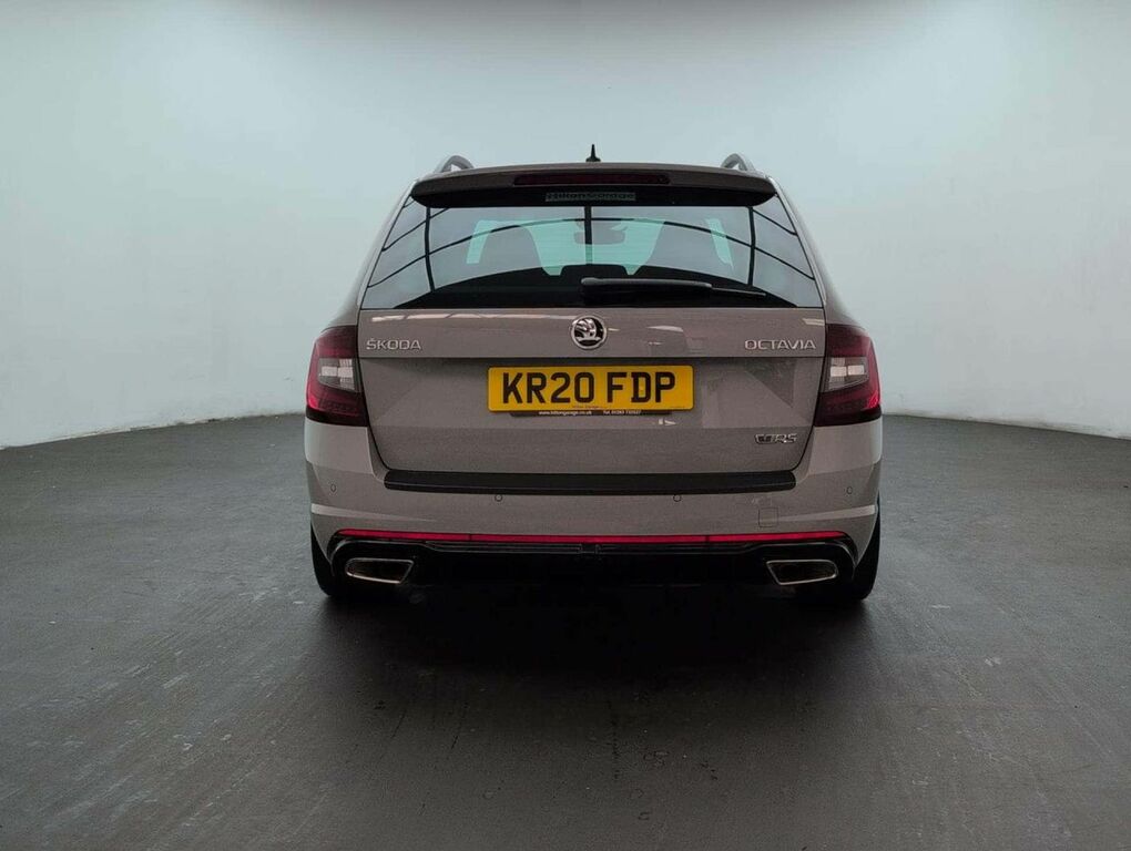 Skoda Octavia 1.6 Tdi Se Technology Estate Eur White #7