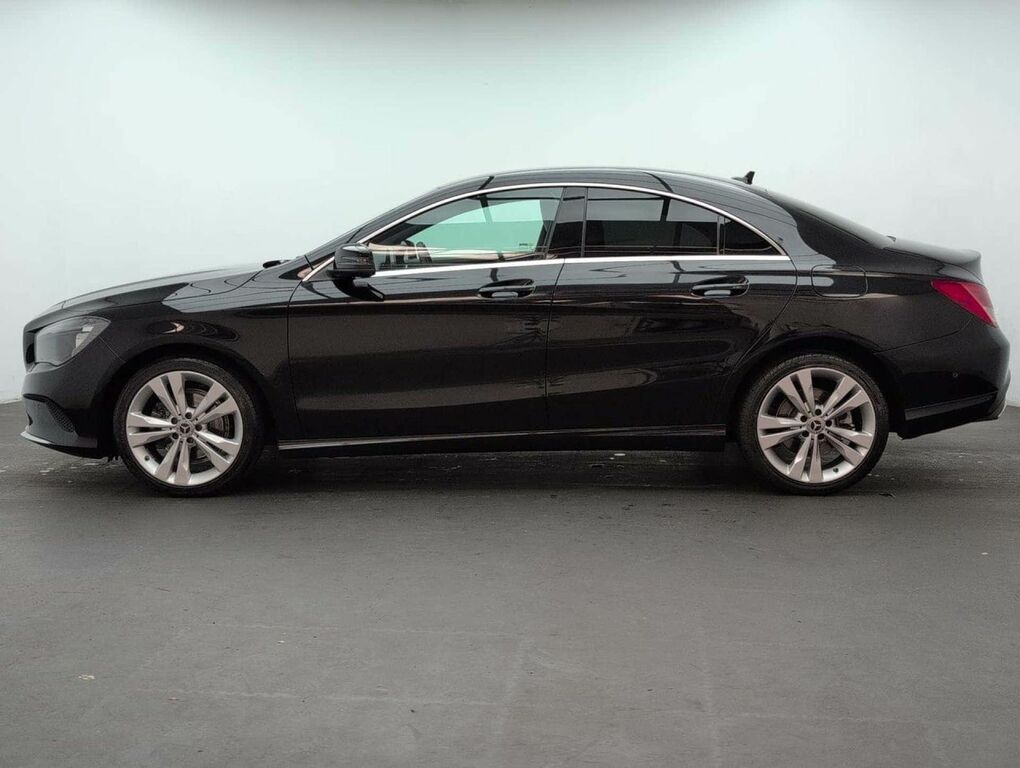 Mercedes-Benz CLA Class 1.6 Cla 180 Sport Black #5