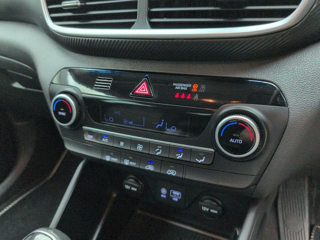 Hyundai Tucson Suv 1.6 Crdi Mhev Se Nav Euro 6 Ss 202070 Grey #17