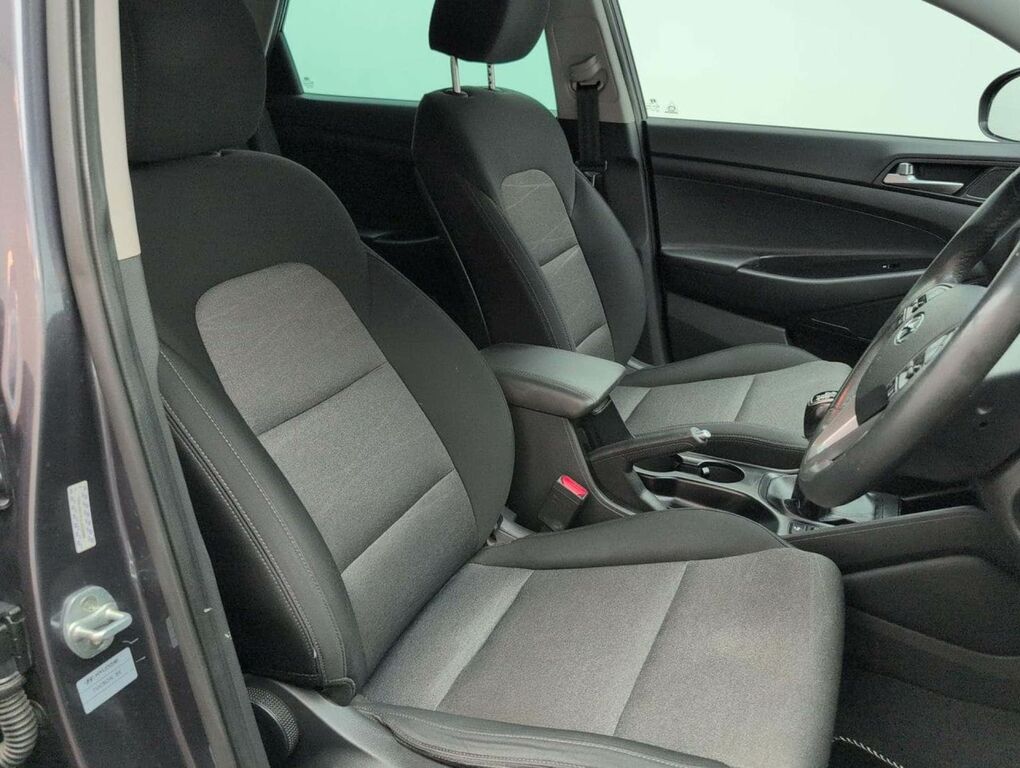 Hyundai Tucson Suv 1.6 Crdi Mhev Se Nav Euro 6 Ss 202070 Grey #12