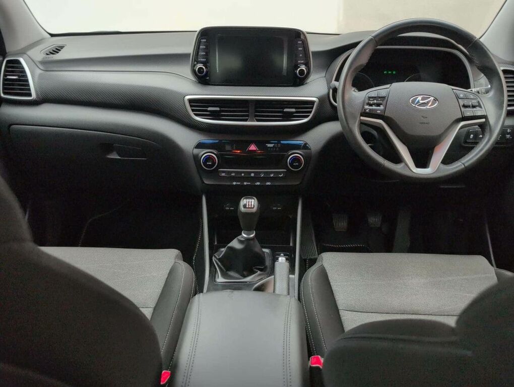 Hyundai Tucson Suv 1.6 Crdi Mhev Se Nav Euro 6 Ss 202070 Grey #25