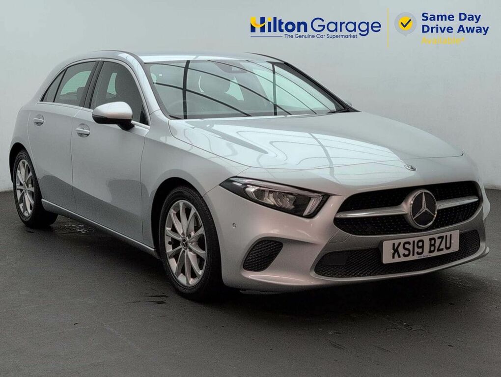 Mercedes-Benz A Class 1.5 A 180 Sport Executive D Silver