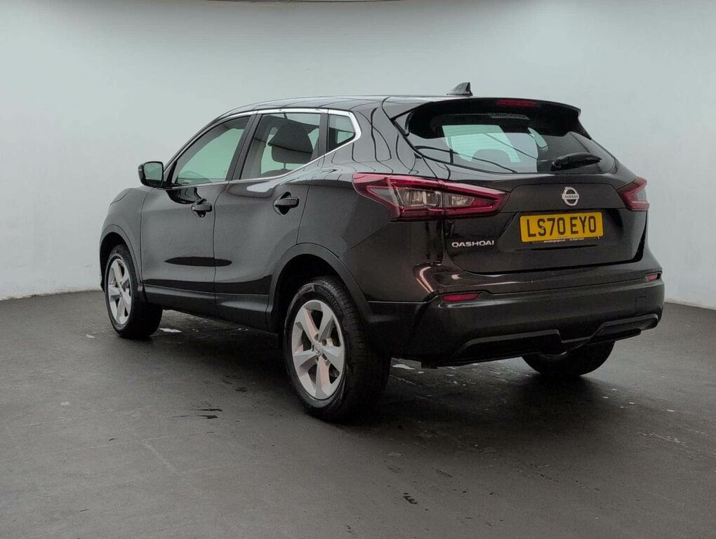 Nissan Qashqai 1.3 Qashqai Acenta Premium Dig-t Black #6