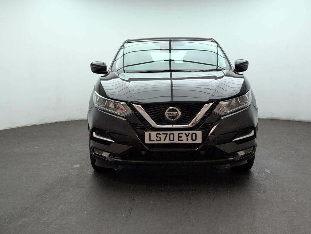 Nissan Qashqai 1.3 Qashqai Acenta Premium Dig-t Black #3