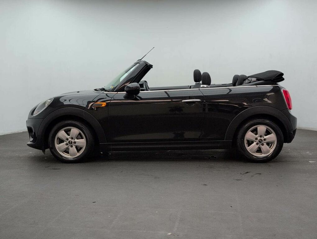 Mini Convertible 1.5 Cooper NV17RKF Black #5