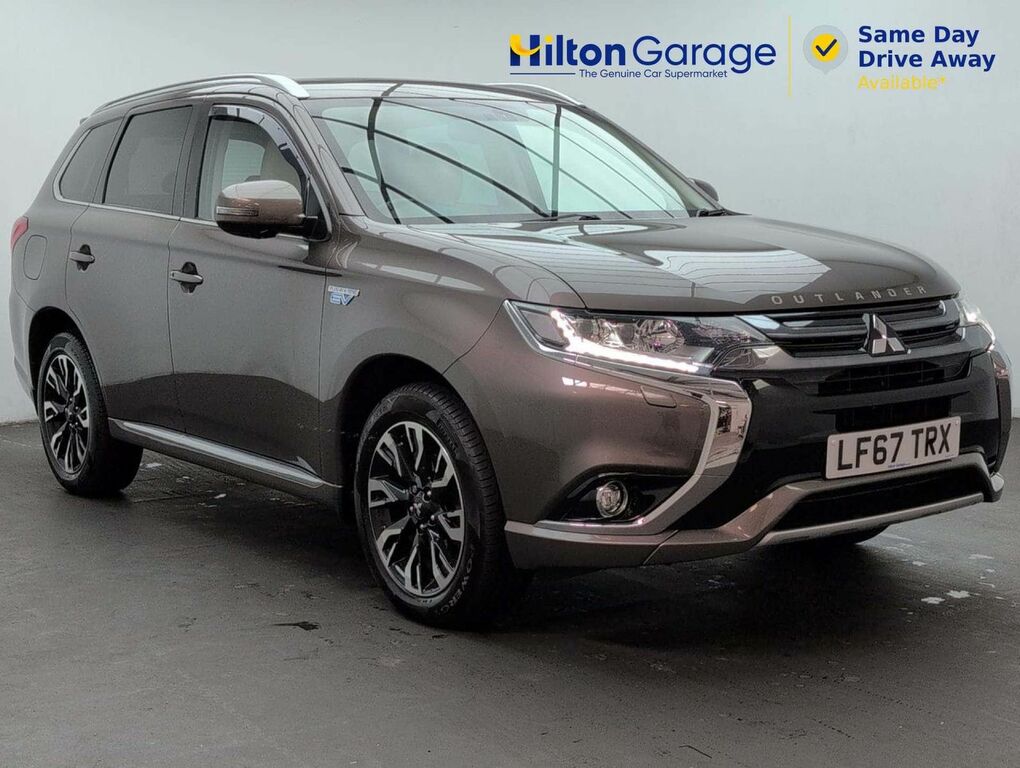 Mitsubishi Outlander 2.0 Outlander 5H Phev Cvt 4Wd Brown