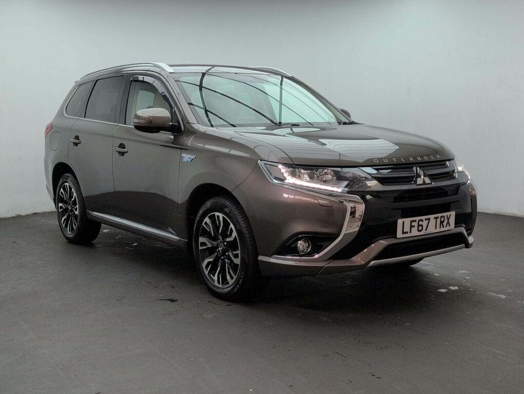 Mitsubishi Outlander 2.0 Outlander 5H Phev Cvt 4Wd Brown #2