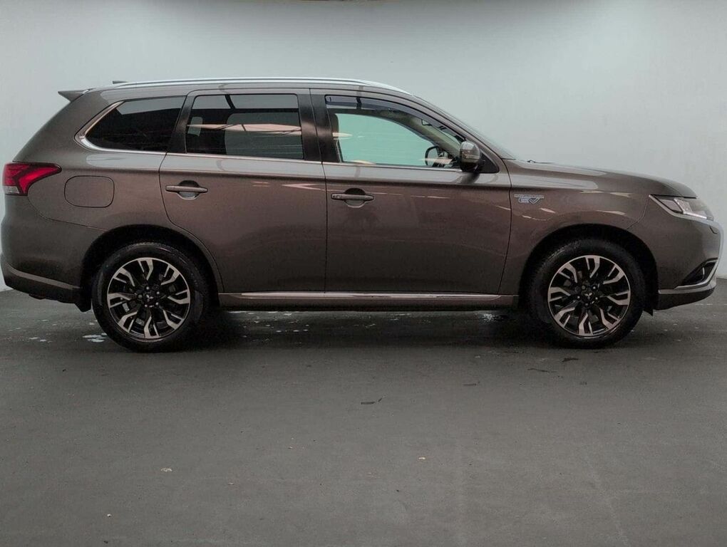 Mitsubishi Outlander 4X4 2.0H 12Kwh 4H Cvt 4Wd Euro 6 Ss 20176 White #9