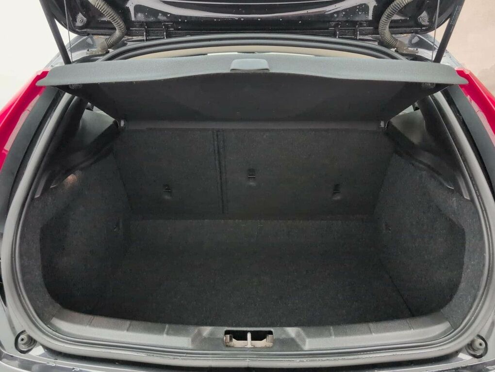 Volvo V40 1.5 T3 152 Inscription Geartronic Pan Roof Red #27