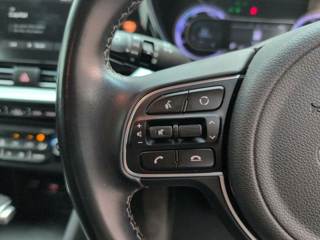 Kia Niro 1.6 Gdi 8.9Kwh 3 Suv Plug-in Hybrid Dct Grey #19