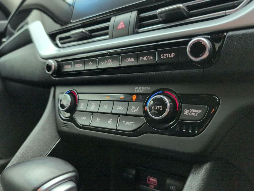 Kia Niro 1.6 Gdi 8.9Kwh 3 Suv Plug-in Hybrid Dct Grey #16