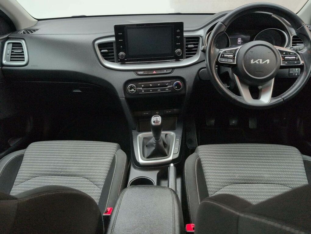 Kia Xceed 1.5 T-gdi 4 Suv Euro 6 Ss 15 Silver #24