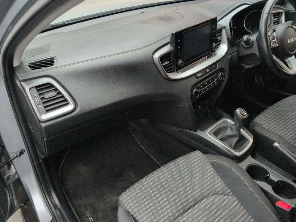 Kia Xceed 1.5 T-gdi 4 Suv Euro 6 Ss 15 Silver #31