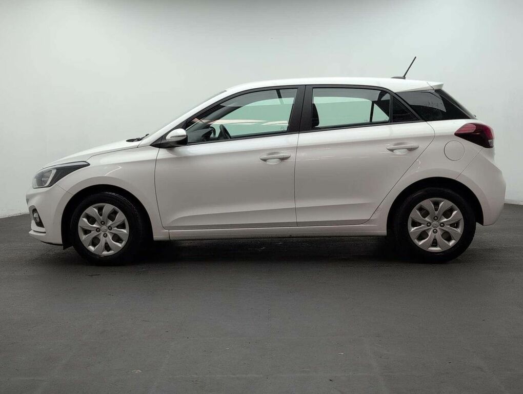 Hyundai I20 1.2 I20 S Connect Mpi White #5