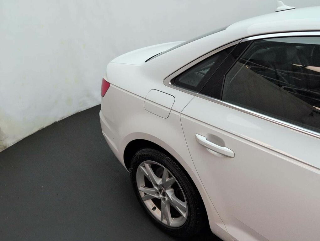 Audi A4 2.0 Tfsi S Line Estate S Tronic Euro 6 Silver #28