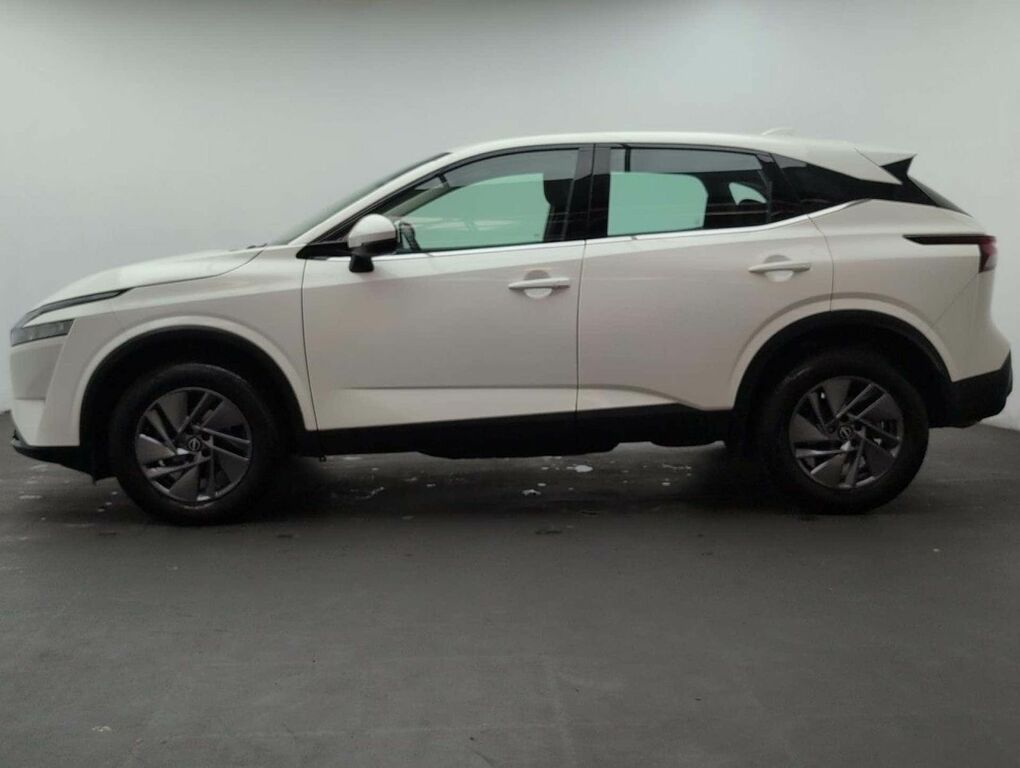 Nissan Qashqai 1.3 Qashqai Acenta Premium Dig-t Mhev White #5