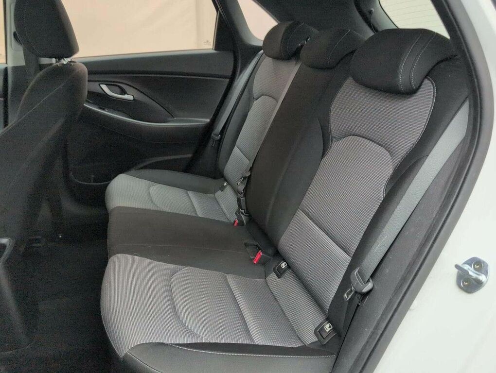 Hyundai I30 1.0 T-gdi Blue Drive Se Nav Euro 6 Ss Black #25