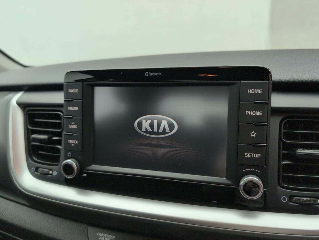 Kia Stonic Kia Stonic 1.0 T-gdi 3 Suv Euro White #13