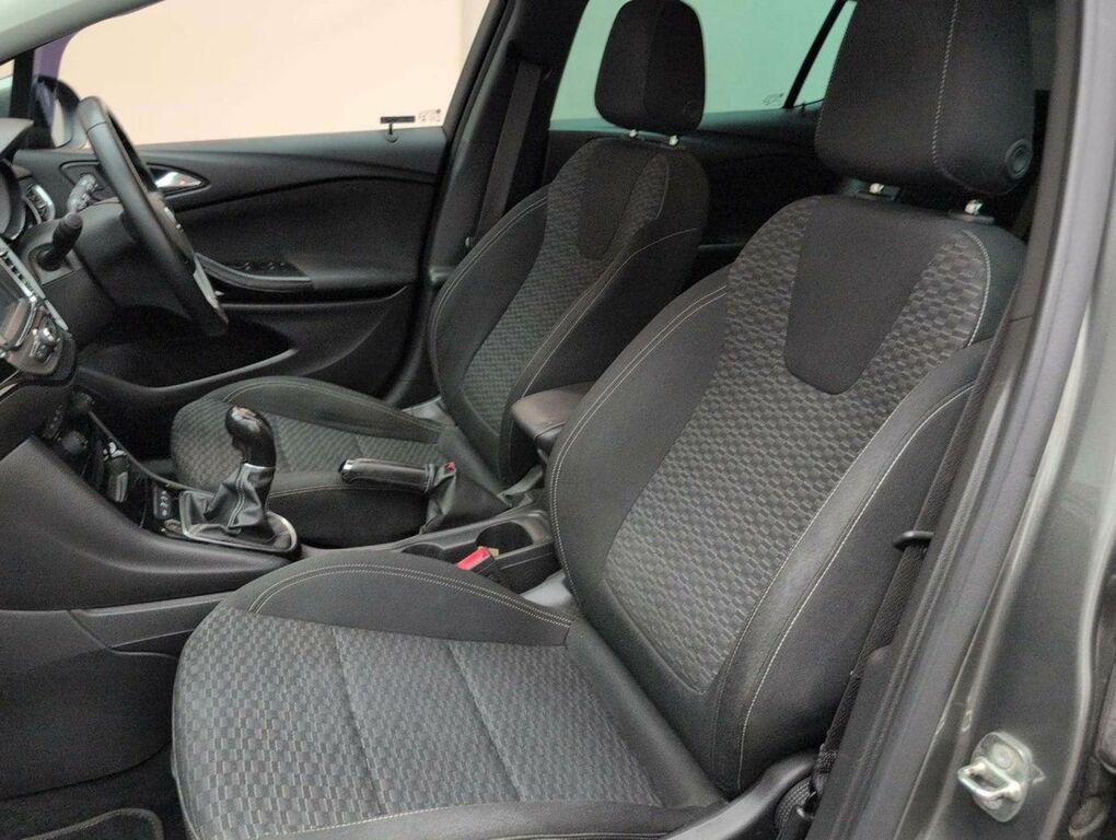 Vauxhall Astra 1.6Cdti 136Ps Sri Sports Tourer - Only 6913 Miles Red #28