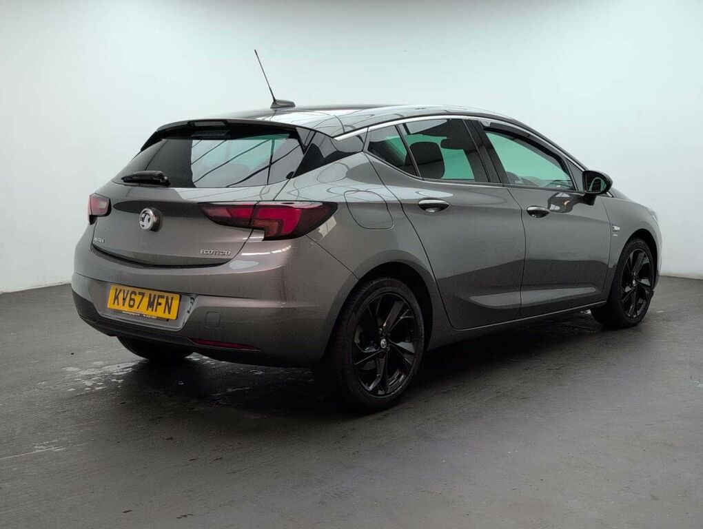 Vauxhall Astra 1.6Cdti 136Ps Sri Sports Tourer - Only 6913 Miles Red #8