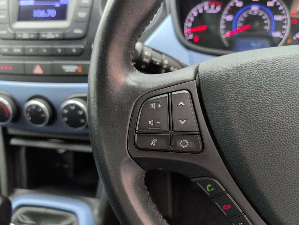 Hyundai I10 Hyundai I10 1.2 Premium Se Hatchback Ma Blue #17