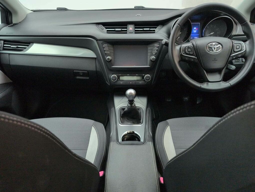 Toyota Avensis 1.6D Business Edition Blue #25
