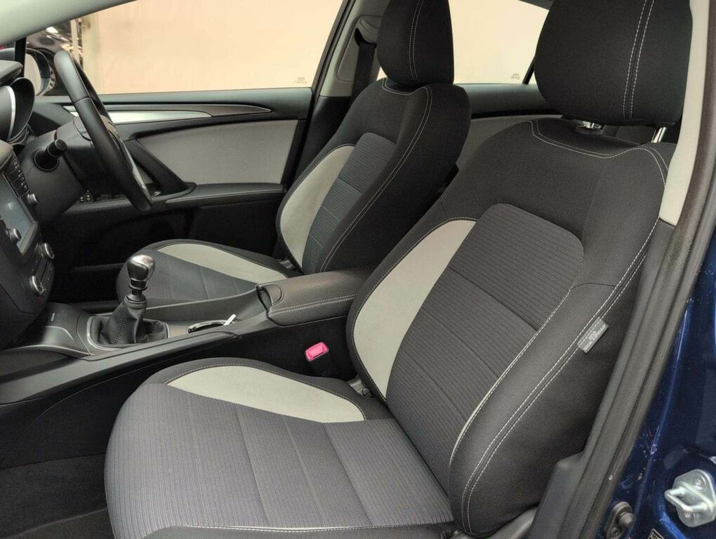 Toyota Avensis 1.6D Business Edition Blue #30